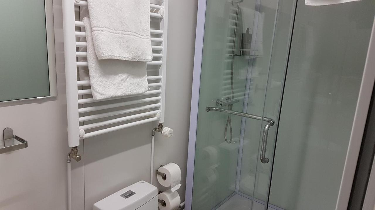 Hotel Grasteinn - Airport Hotel Keflavík Екстериор снимка