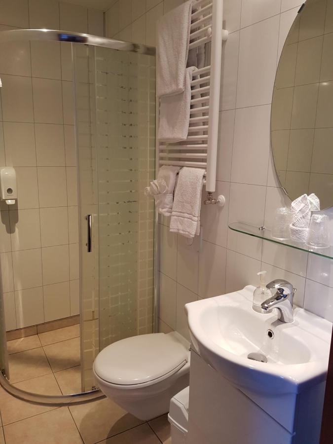 Hotel Grasteinn - Airport Hotel Keflavík Екстериор снимка