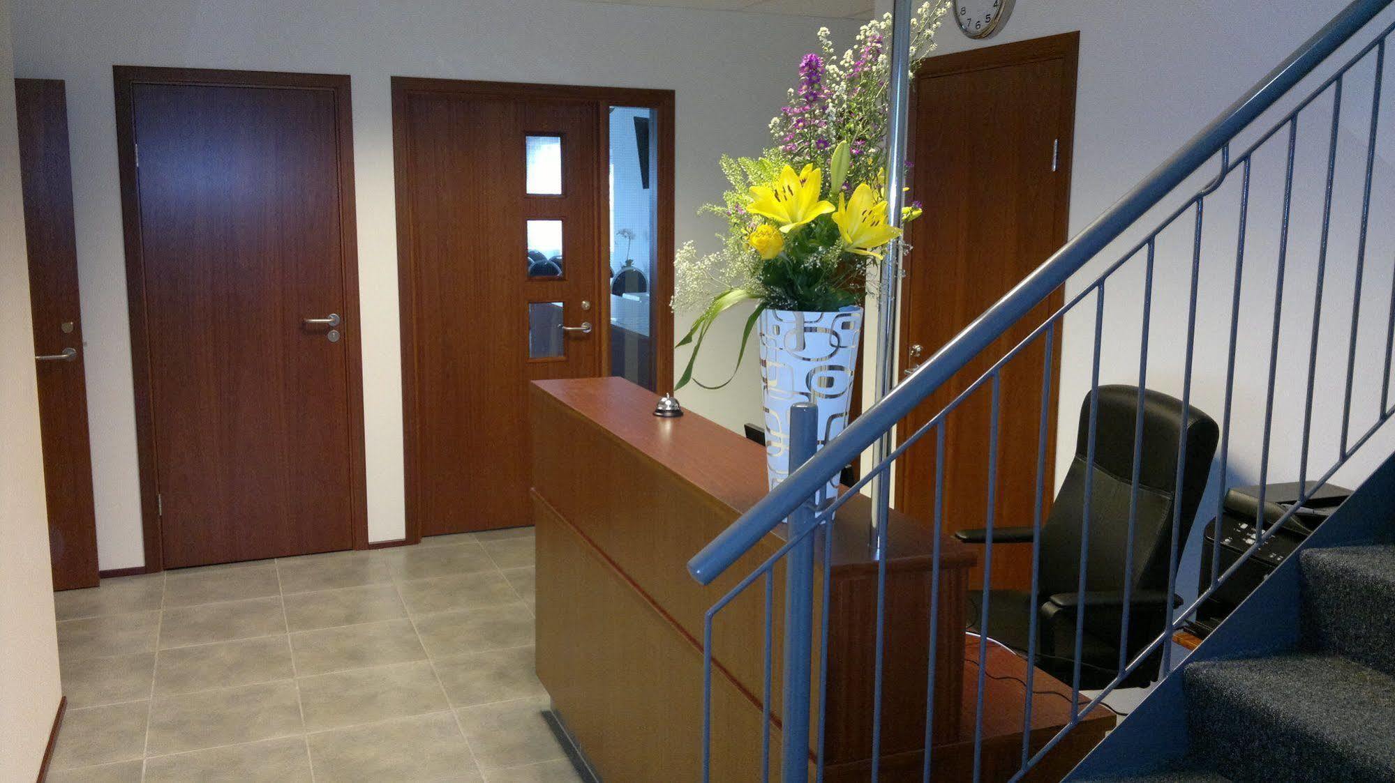 Hotel Grasteinn - Airport Hotel Keflavík Екстериор снимка
