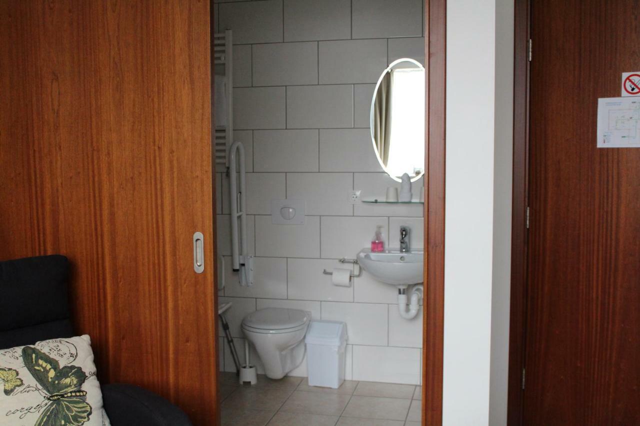 Hotel Grasteinn - Airport Hotel Keflavík Екстериор снимка